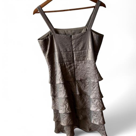 R&M Collection Bronze Tiered Metallic Cocktail Dress – Size 12 - Picture 6 of 6